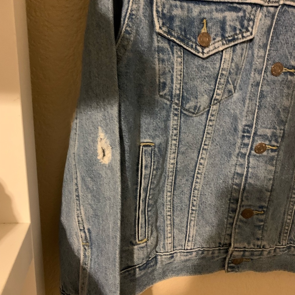 Levi’s trucker jacket - Picture 9 of 9